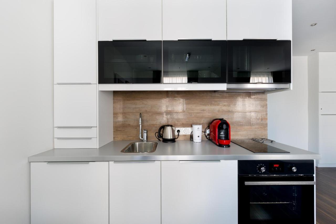 Budapest Central Square 2 Bedrooms Suite - Michaelides Voeroesmarty Square Residences Eksteriør bilde